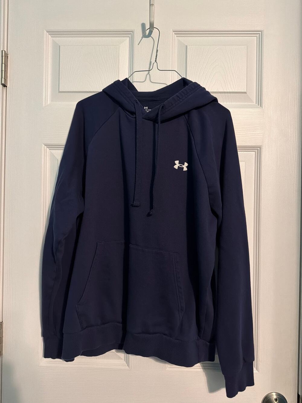 Large navy Under Armour hoodie